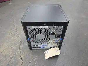 Server 8GB Intel Xeon HDD 1T