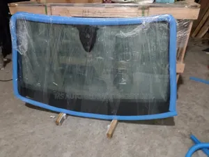 Bentley Bentyaga Front Windscreen