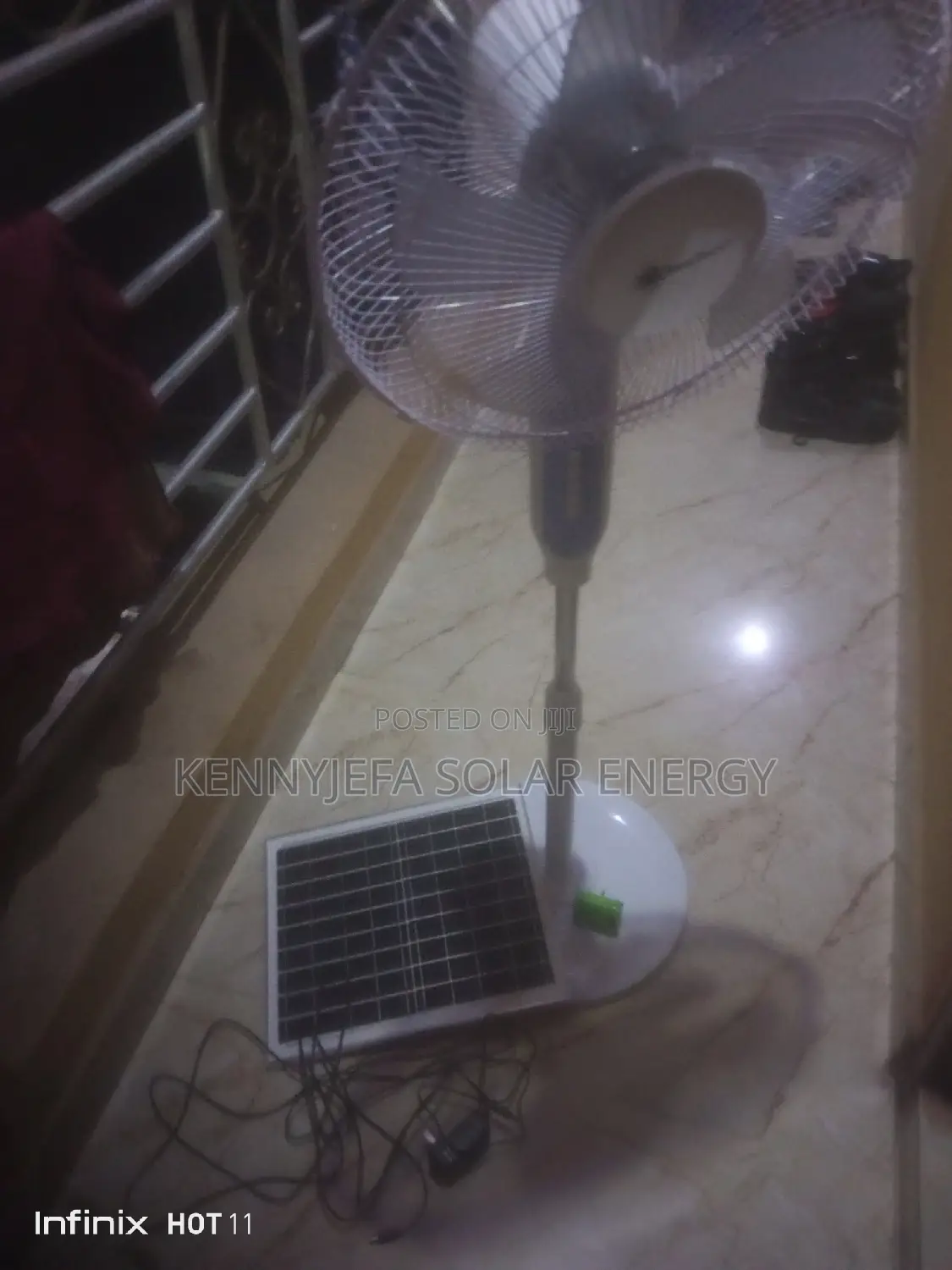 16inches Rechargeable Plus Solar Fan With It Panel Adapter