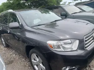 Toyota Highlander Limited 2009 Gray