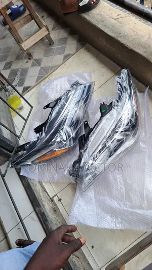 Headlamp Toyota Camry 2015 Model