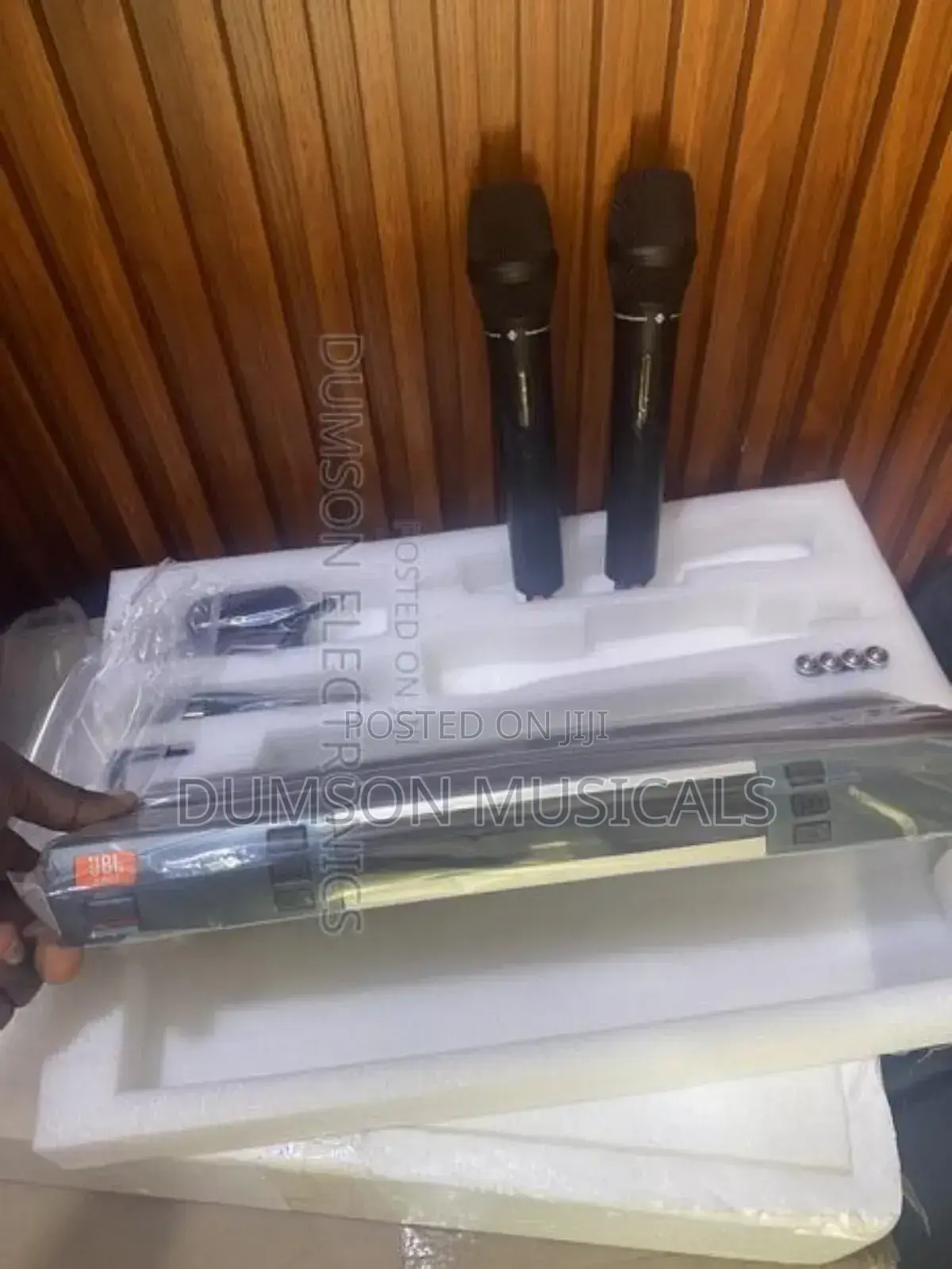 JBL Wireless Microphone System Uhf Kmc8