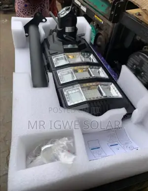 Solar Streetlights With Cameras