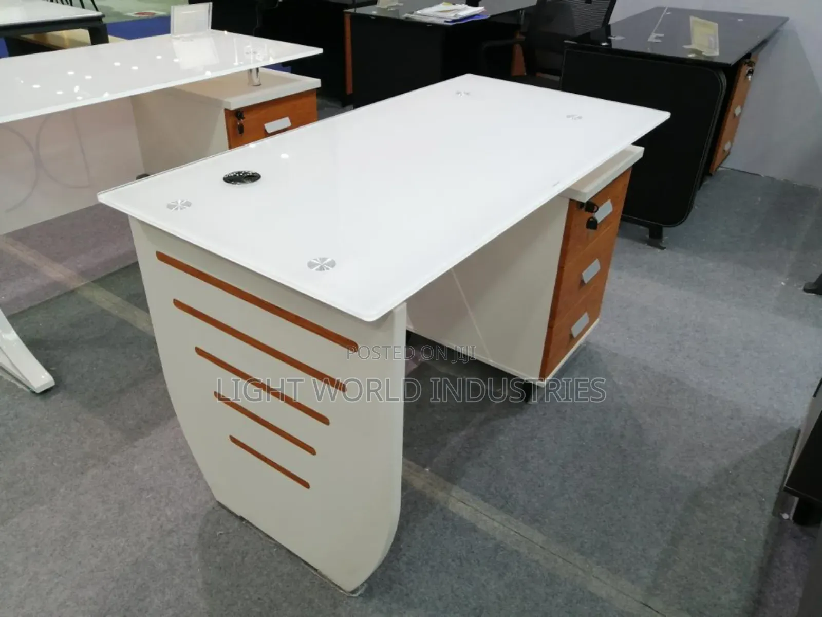 White Mini Office Table