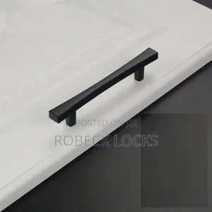 Modern Cabinet Pulls