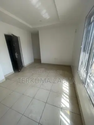 4bdrm Townhouse/Terrace in Brains and Hammers, Life Camp for Sale