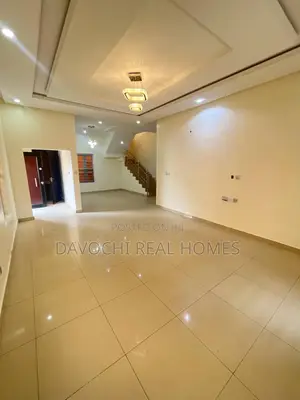 5bdrm Duplex in Ologolo. for rent