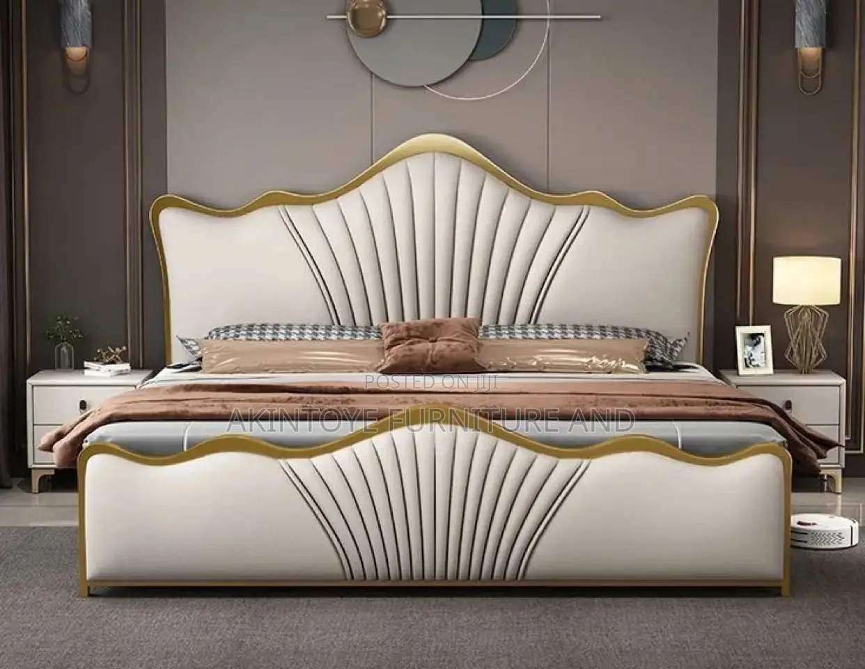 Queen Size Bed With 2 Sides Drawers