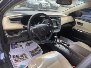 Toyota Avalon Touring FWD Sedan (3.6L 6cyl 6A) 2016 Blue
