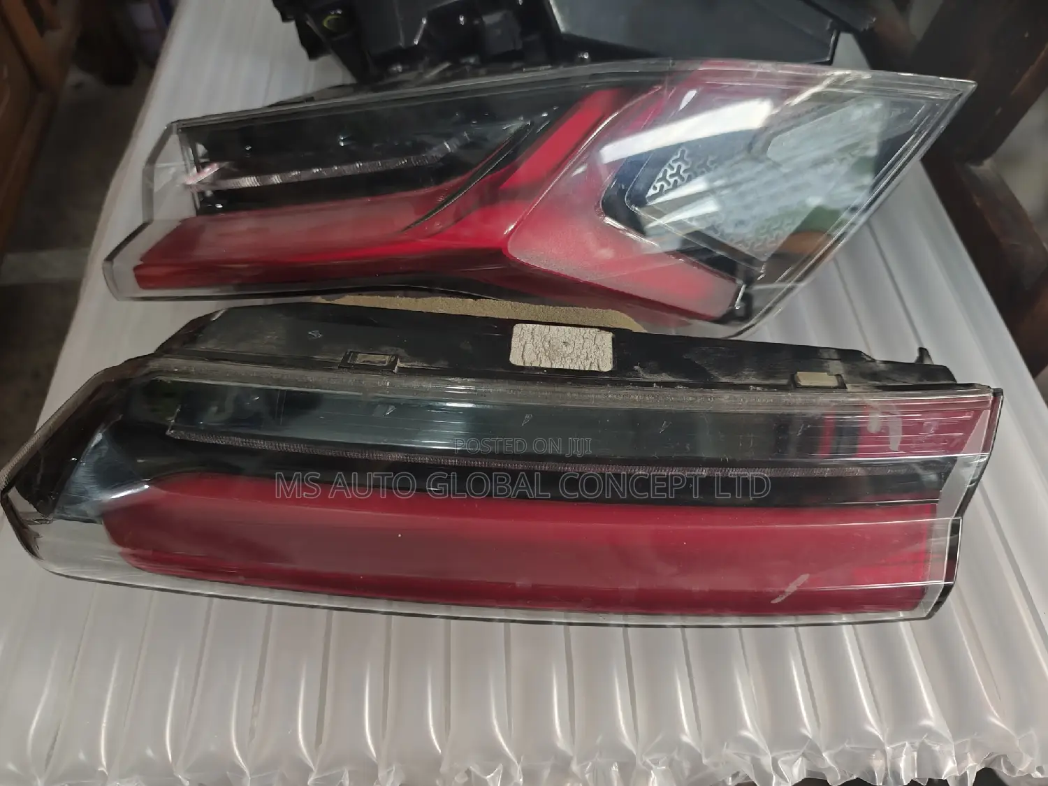 Lamborghini Urus Back Lights