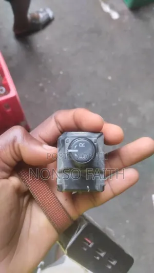 Side Mirror Control