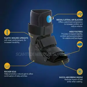 Short Walking Boot