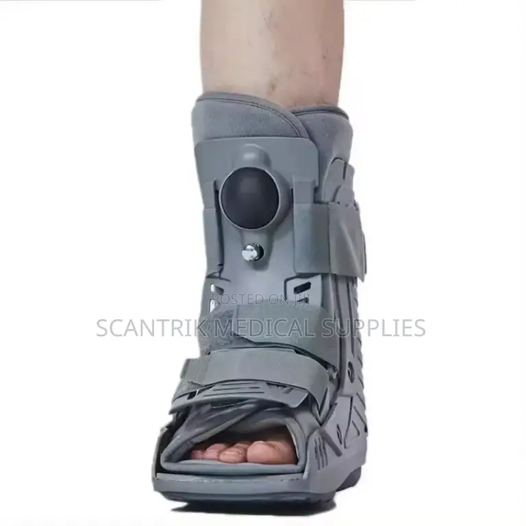 Short Orthopedic Boot