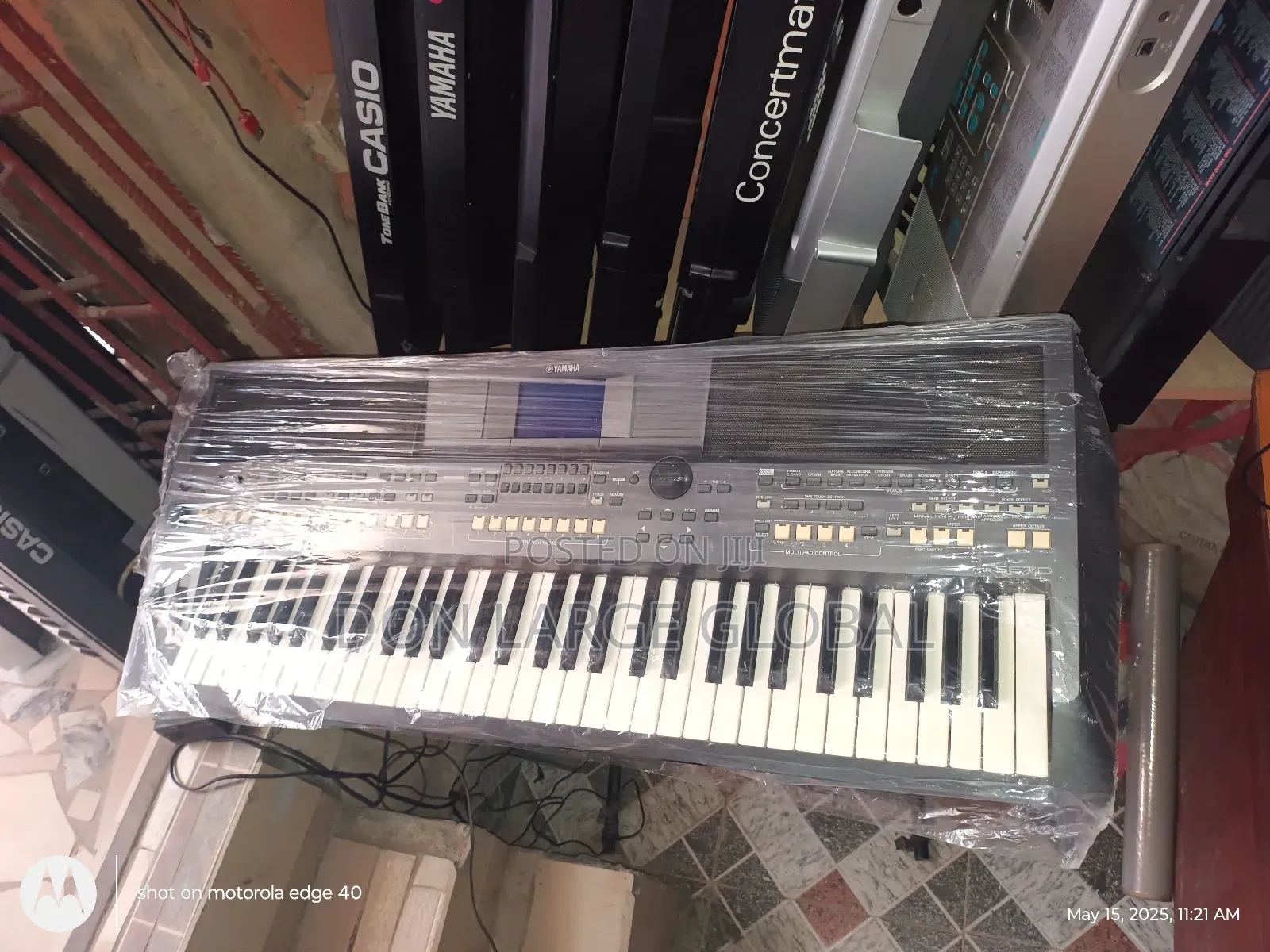 Yamaha S670 Keyboard
