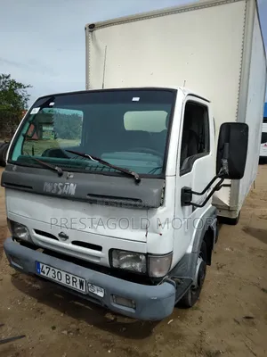 2001 Model Nissan Cabstar With Sealed Bucket