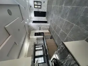 5bdrm Duplex in Lekki Phase 1 for rent