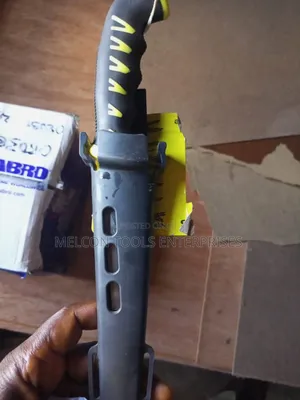 Hand Jab Saw