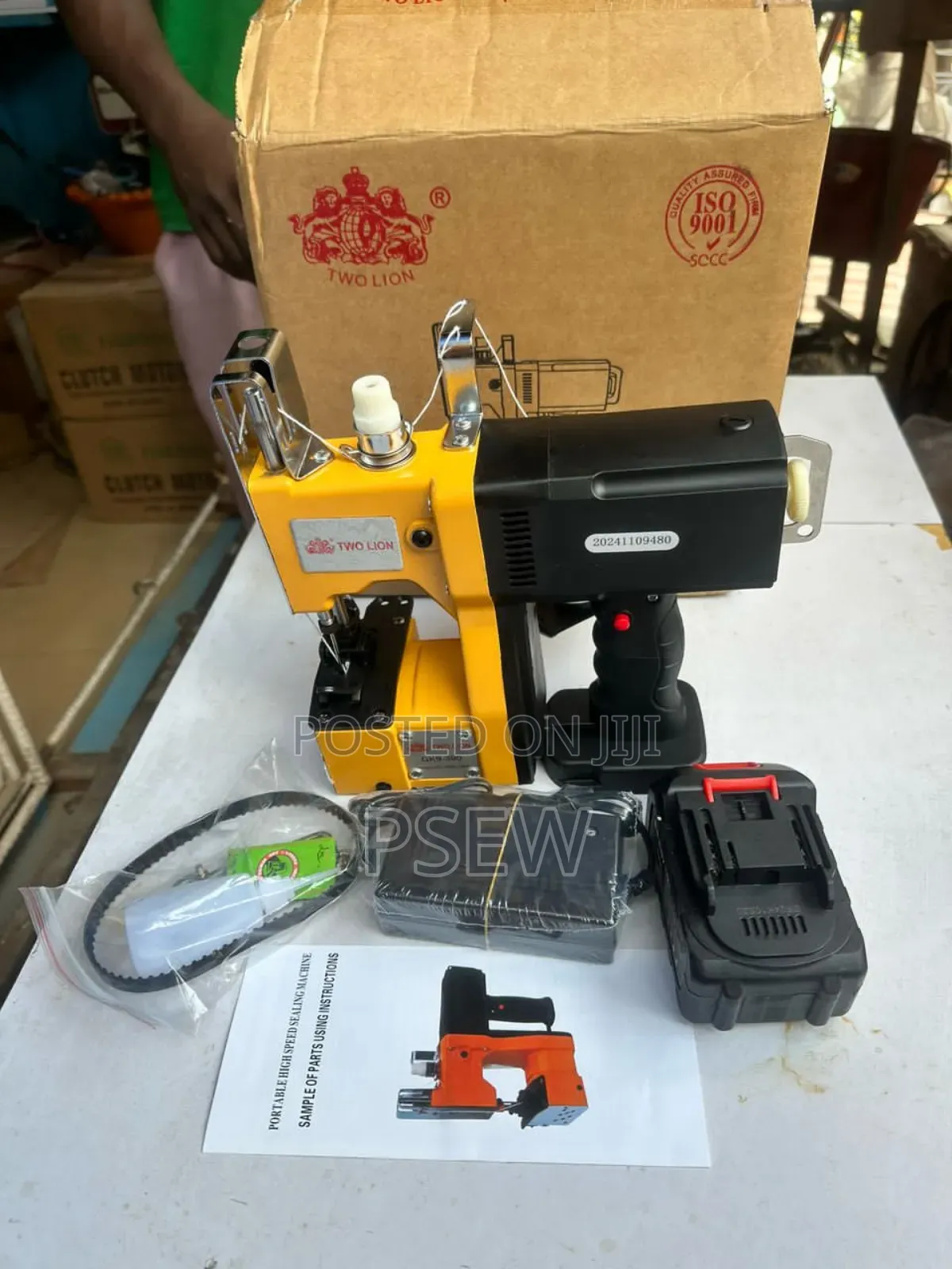 Twolion Sack Closing Machine