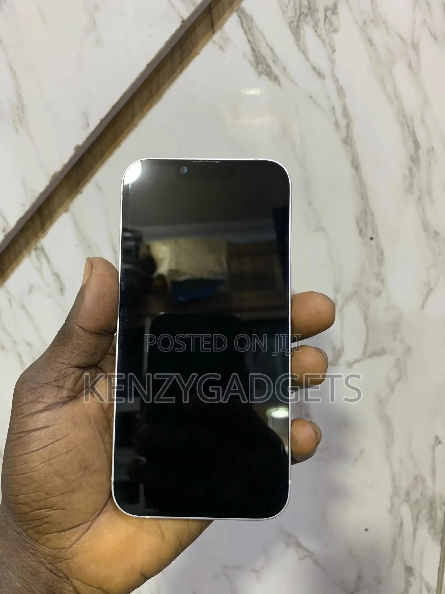 Apple iPhone 13 128 GB White