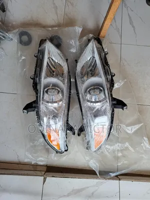 Headlamp Toyota Sienna 2012 Model