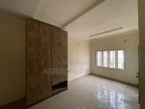 4bdrm Townhouse / Terrace in Katampe (Main) for rent