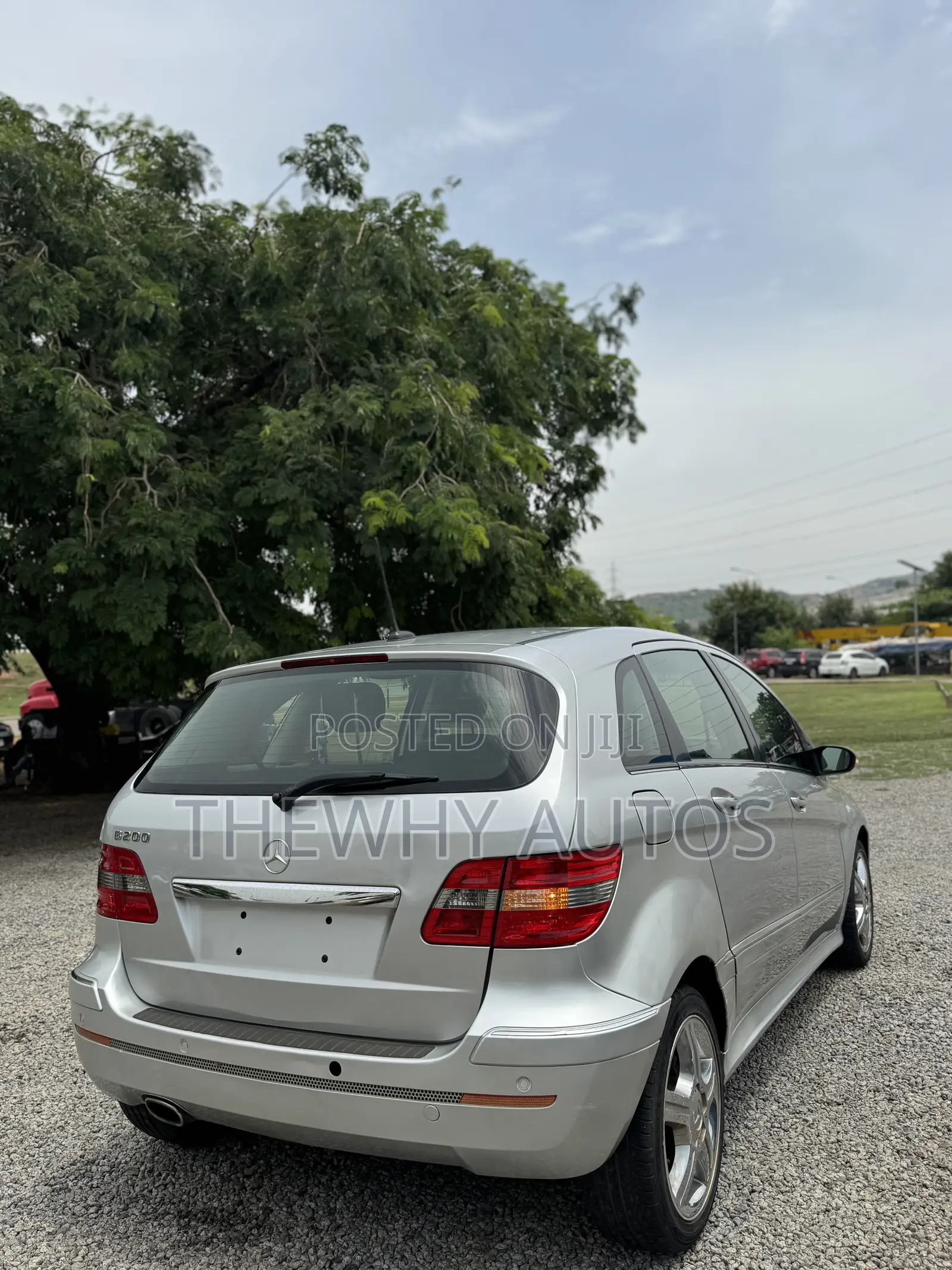 Mercedes-Benz 200 2001 Silver