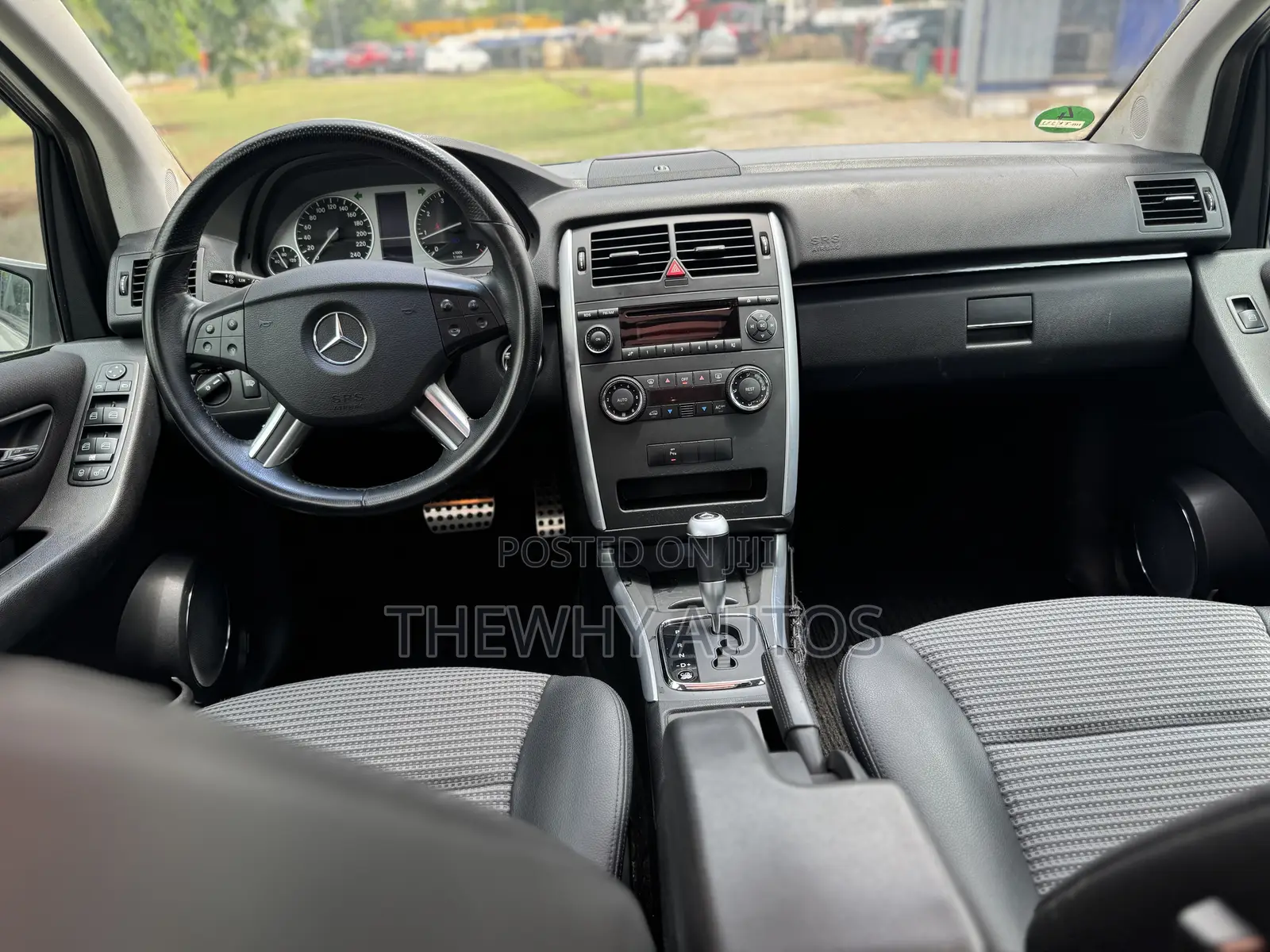 Mercedes-Benz 200 2001 Silver