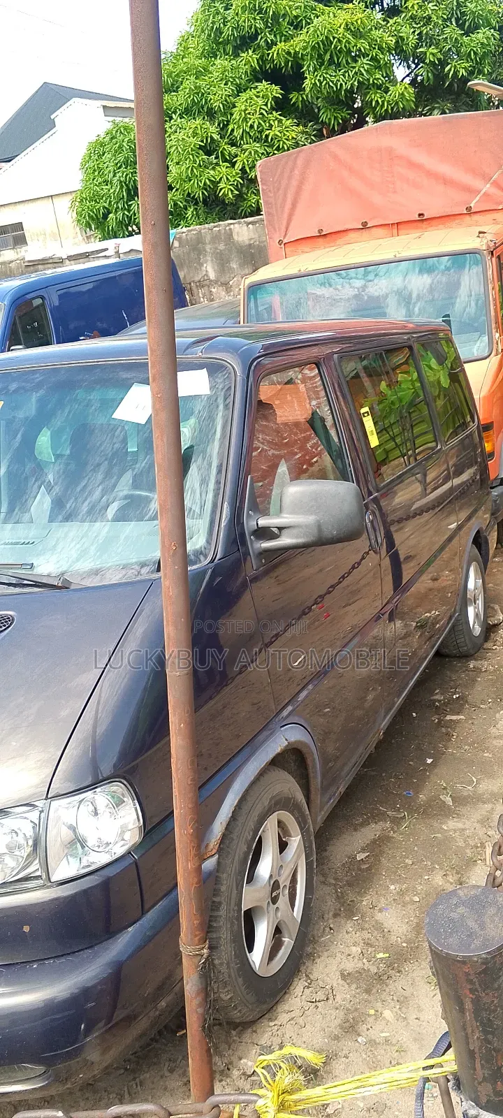 Volkswagen Transporter 2000 Grey