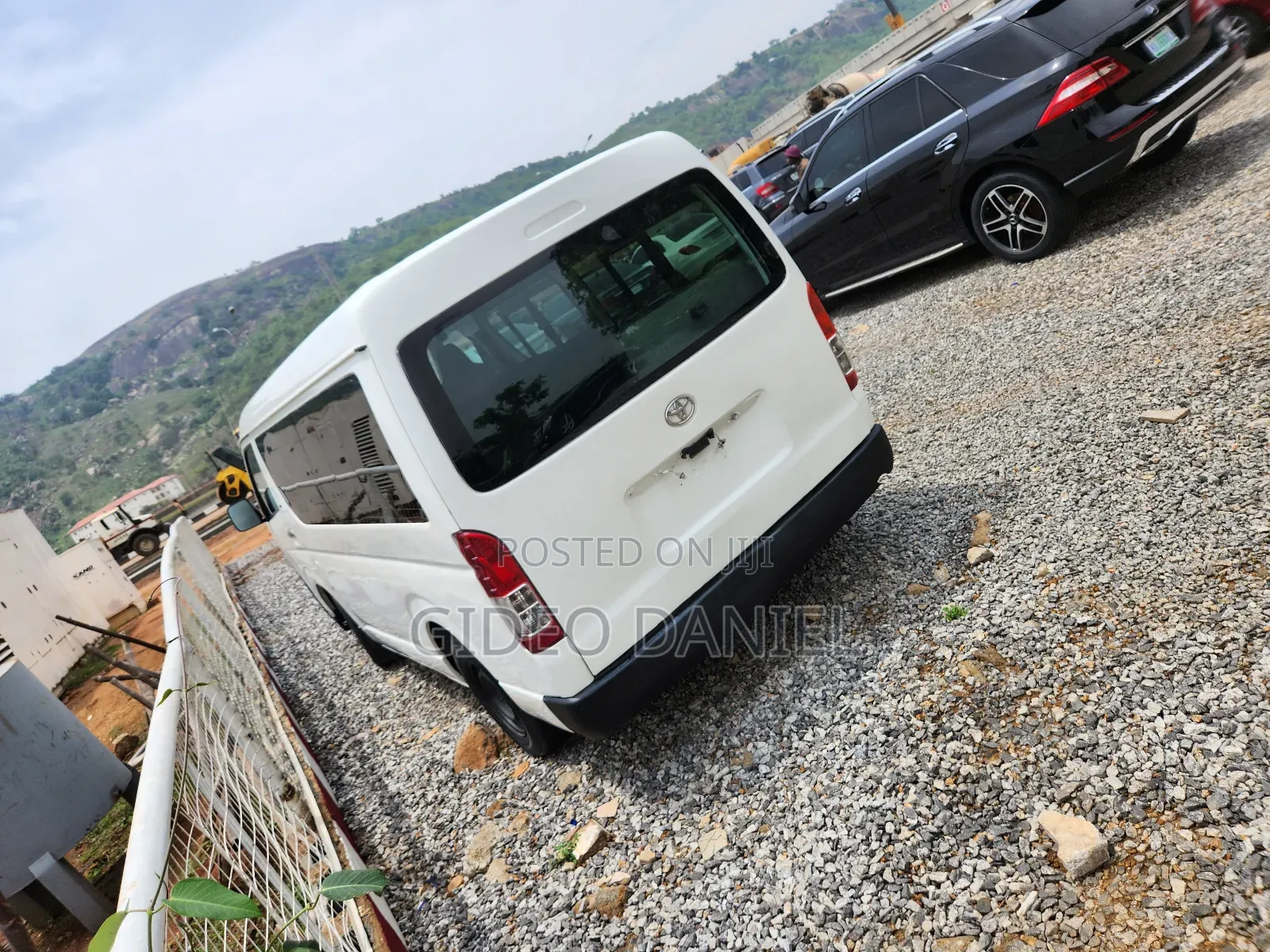 Toyota HiAce 2012 White