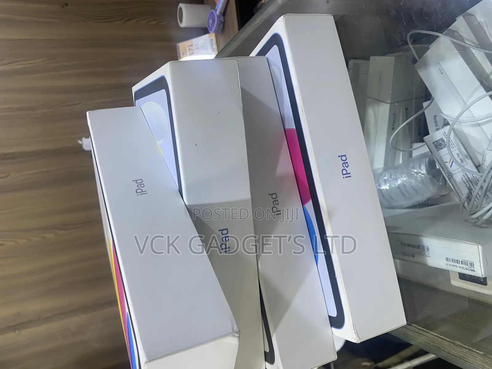 New Apple iPad (2025) 128 GB Gray