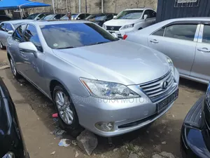 Lexus ES 350 2011 Silver