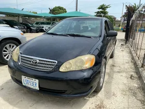 Photo - Toyota Corolla LE 2005 Black