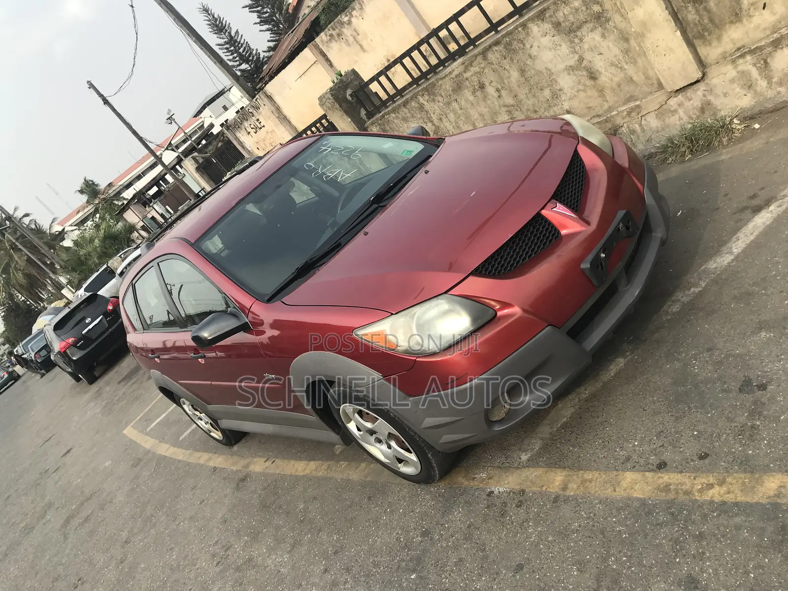 Pontiac Vibe Automatic 2004 Red