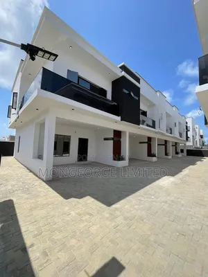 4bdrm Townhouse Terrace In Ikota For Sale