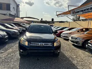 Toyota RAV4 V6 2007 Black