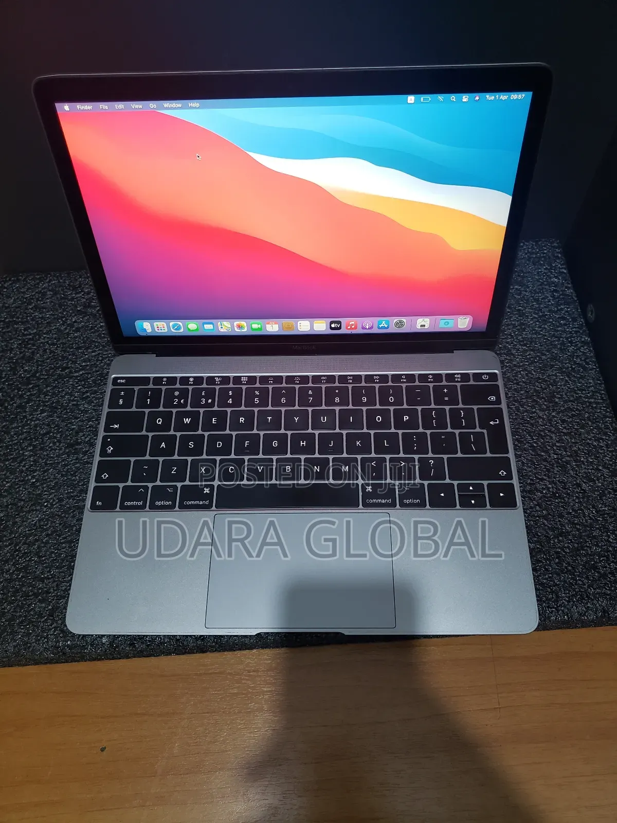 Laptop Apple MacBook 8GB Intel Core M3 SSD 128GB