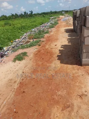 Full Plot by Mushin Idiaraba With Demolisgable Bungalow