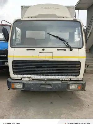 Mercedes Benz 1617 Container Body
