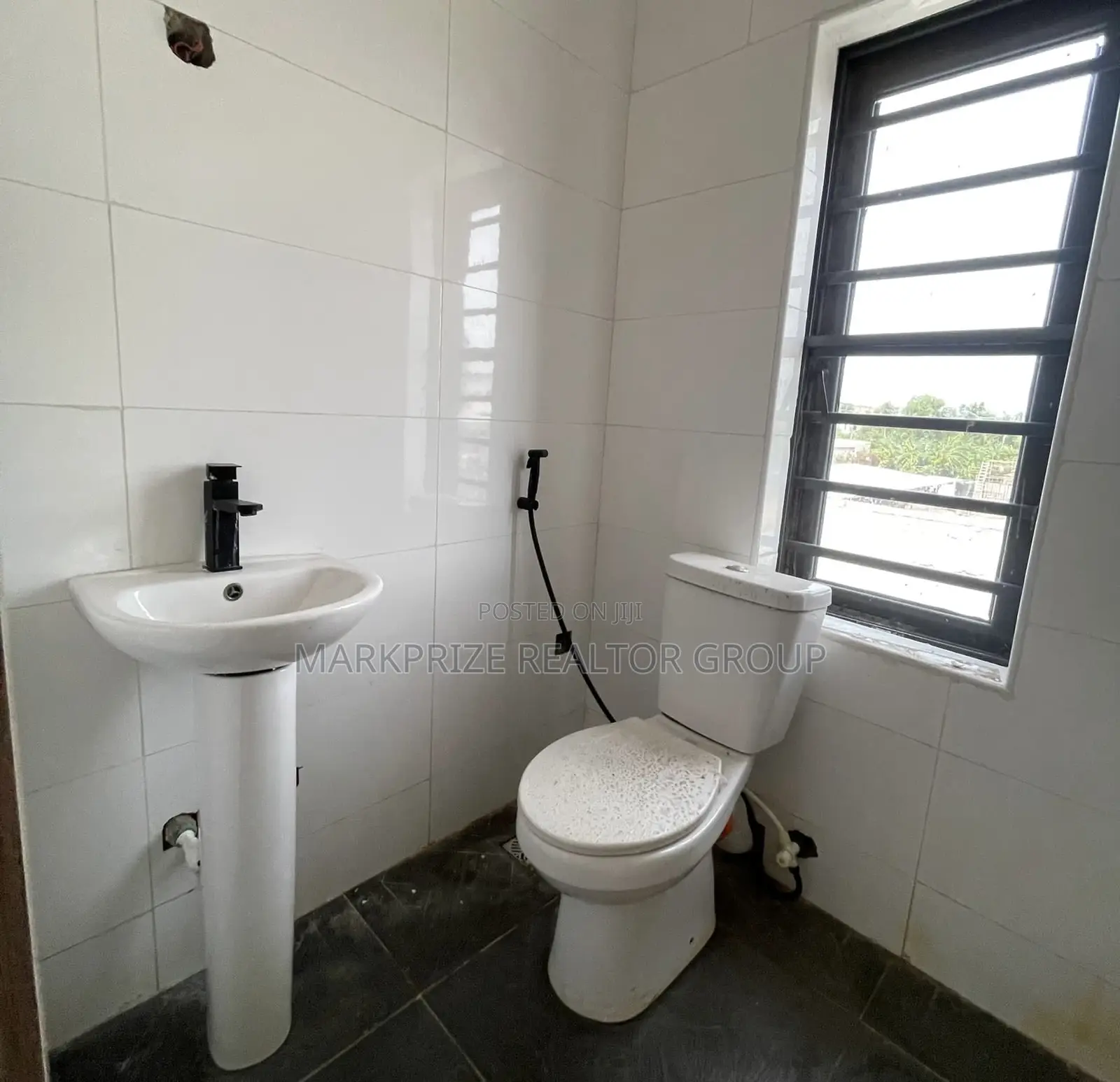 4bdrm Duplex in Ajah Lagos for sale