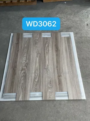 High-Quality Vinyl Flooring Rubber Tiles