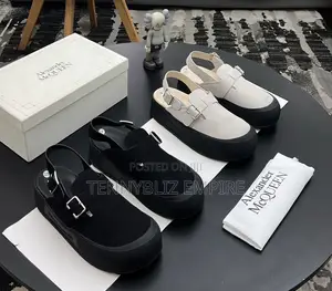Majestic Alexander McQueen Ultra-Quality Latest Sandals