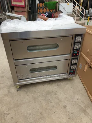 Photo - 4 Trays 2 Deck Industrial Oven
