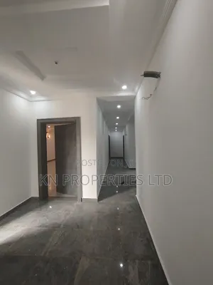 4bdrm Duplex in Apo for rent