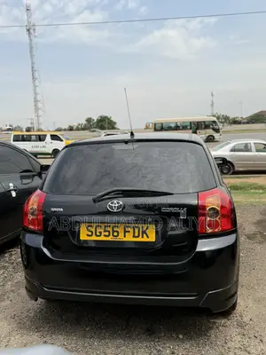 Toyota Corolla Liftback 2005 Black