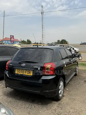 Toyota Corolla Liftback 2005 Black