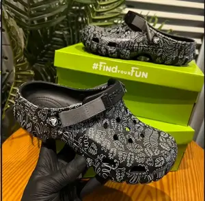Spotted Crocks