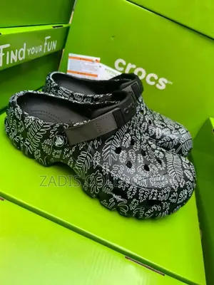 Spotted Crocks