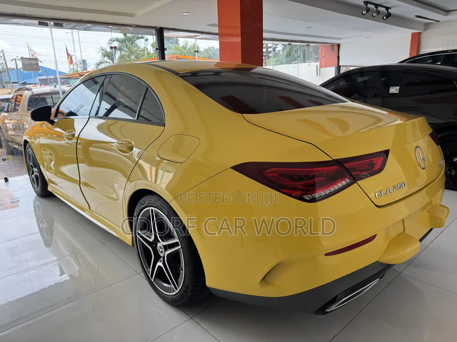 Mercedes-Benz CLA-Class CLA 250 4MATIC Sedan 2021 Yellow