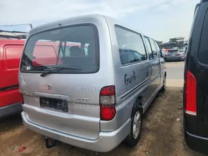 Toyota HiAce 2008 Silver