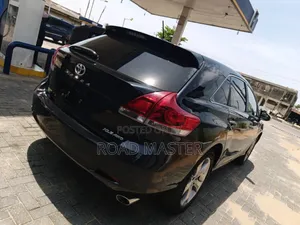 Toyota Venza XLE 4dr Wagon AWD (3.5L 6cyl 6A) 2015 Black
